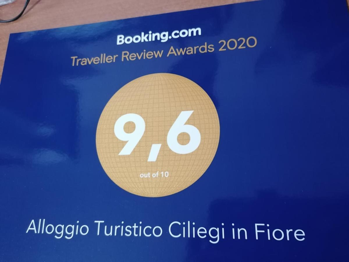 Alloggio Turistico Ciliegi In Fiore Monte Libretti Exteriör bild
